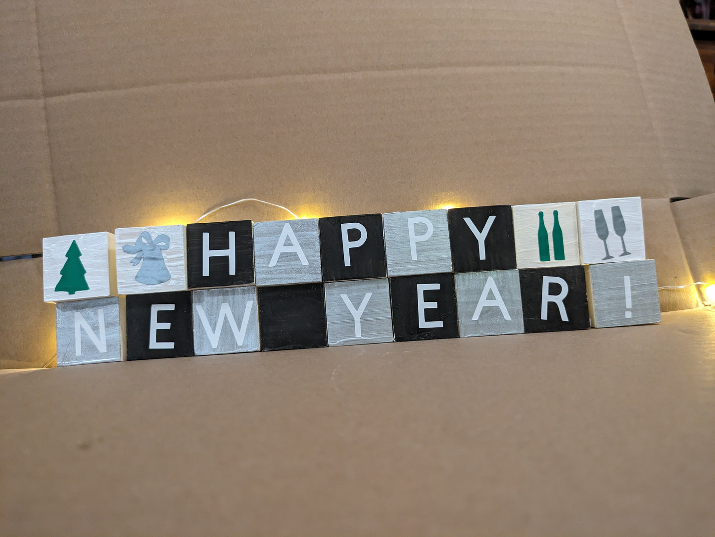 Decorative Blocks: Merry Christmas & Happy New Year!